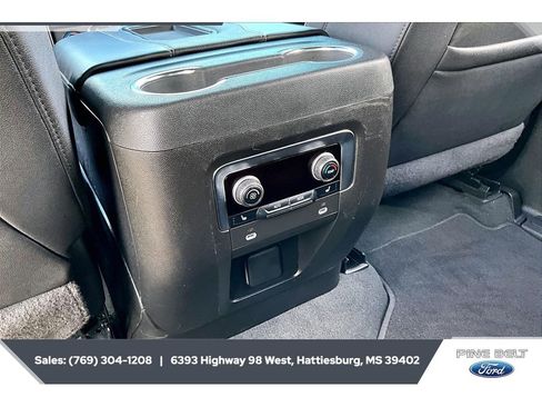 Used 2024 Chevrolet Tahoe Premier image 25