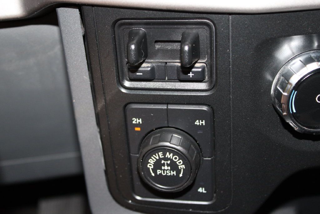 Used 2022 Ford F150 XLT w/ Equipment Group 301A Mid AWD/4WD image 39