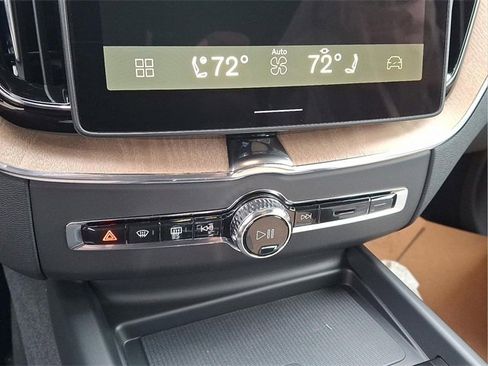 New 2026 Volvo XC60 B5 Plus w/ Protection Package Premier image 9