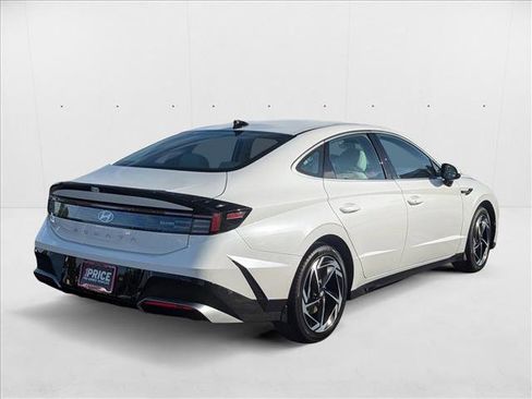 New 2026 Hyundai Sonata SEL image 2