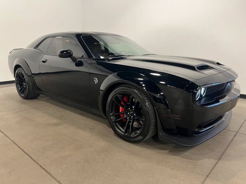 Used 2022 Dodge Challenger SRT Hellcat RWD image 1