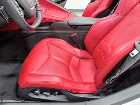 Used 2023 Chevrolet Corvette Stingray Preferred Conv w/ Battery Protection Package RWD image 33