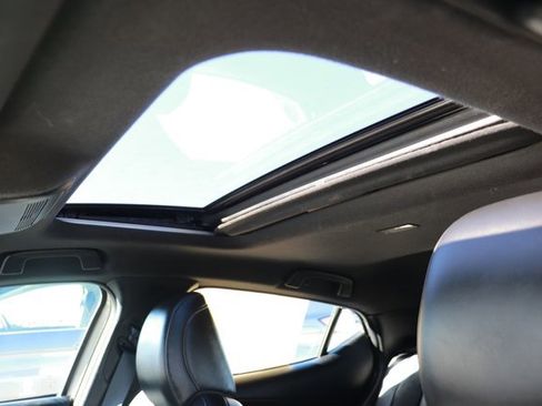 Used 2023 MAZDA MAZDA3 s image 27