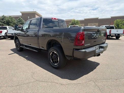 Used 2025 RAM 2500 Laramie AWD/4WD image 3