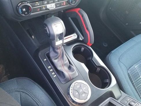 New 2025 Ford Bronco Heritage Edition AWD/4WD image 17