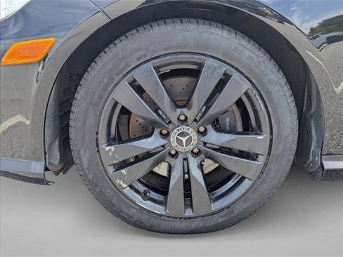 Used 2011 Mercedes-Benz E 350 BlueTEC Sedan image 9