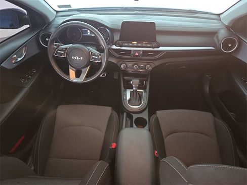 Used 2024 Kia Forte LXS w/ LXS Technology Package image 24