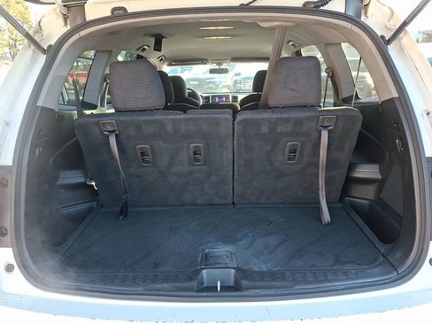 Used 2018 Honda Pilot LX image 28