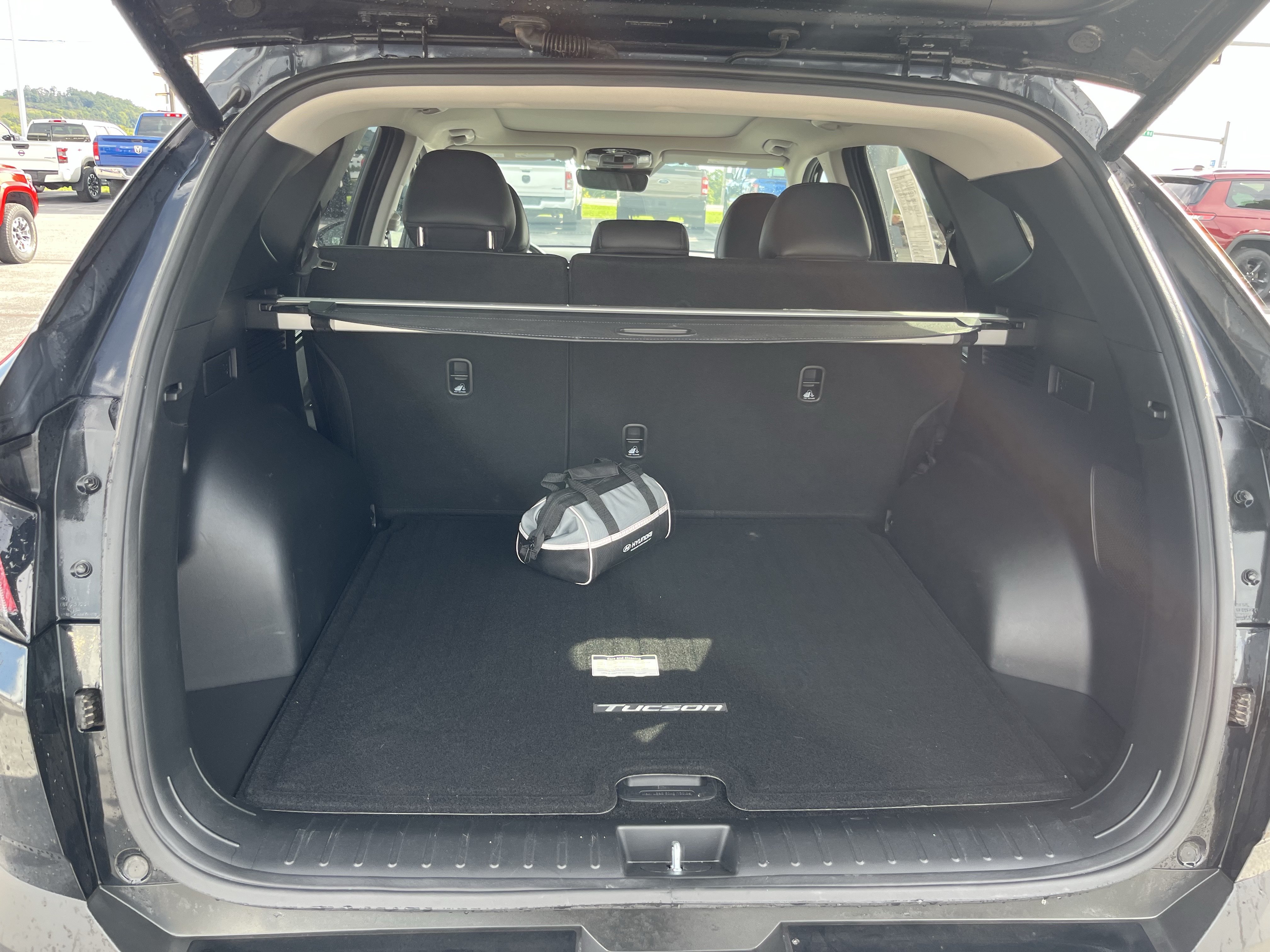 Used 2024 Hyundai Tucson Limited AWD/4WD image 11
