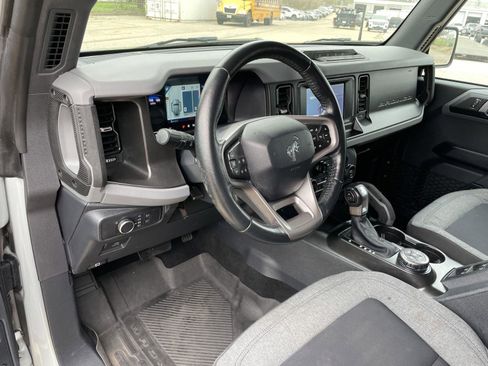 Used 2021 Ford Bronco Big Bend w/ Sasquatch Package AWD/4WD image 13
