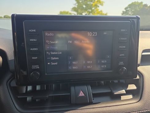 Used 2019 Toyota RAV4 XLE w/ Convenience Package AWD/4WD image 21