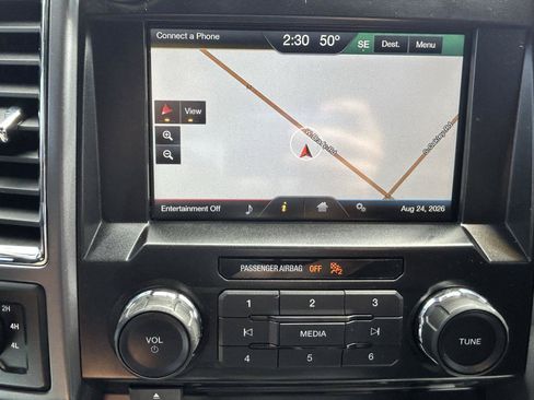Used 2015 Ford F150 XLT w/ Equipment Group 302A Luxury AWD/4WD image 23
