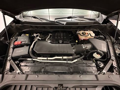 Used 2022 Chevrolet Silverado 1500 Custom AWD/4WD image 18