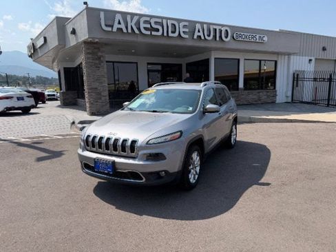 Used 2016 Jeep Cherokee Limited AWD/4WD image 1