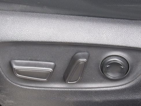 Used 2023 Toyota Highlander Platinum AWD/4WD image 13