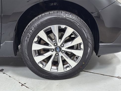 Used 2019 Subaru Outback 3.6R Touring w/ Popular Package #3A image 21