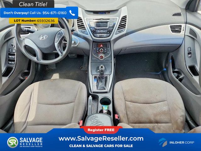 Used 2016 Hyundai Elantra SE FWD image 11