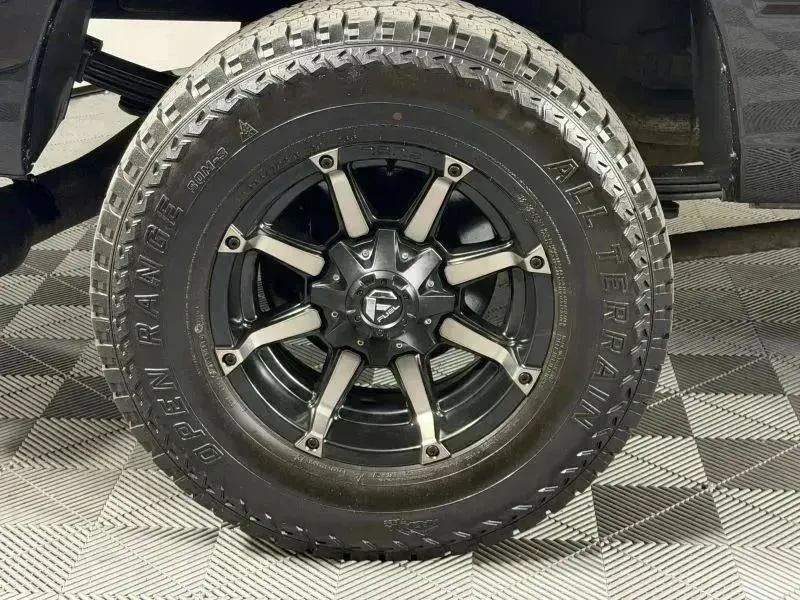 Used 2018 RAM 3500 Tradesman w/ Chrome Appearance Group AWD/4WD image 14