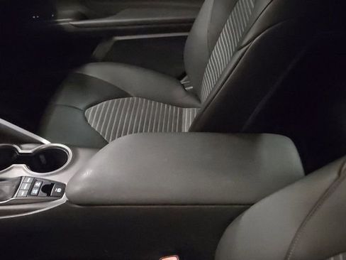 Used 2023 Toyota Camry SE w/ Audio Upgrade Package image 20