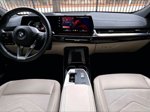 Certified 2025 BMW X2 xDrive28i image 15