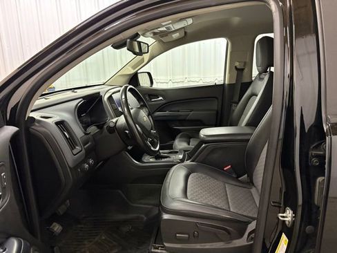 Used 2018 Chevrolet Colorado Z71 AWD/4WD image 22