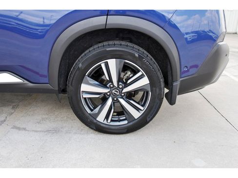 Used 2023 Nissan Rogue SL w/ SL Premium Package image 29