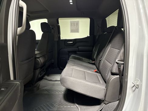 Used 2025 Chevrolet Silverado 1500 Custom Trail Boss w/ LPO, Dark Essentials Package AWD/4WD image 22