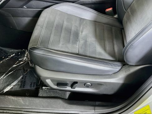 Used 2024 Mitsubishi Outlander SE AWD/4WD image 19