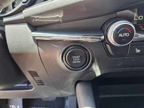 Certified 2025 MAZDA MAZDA3 s FWD image 29