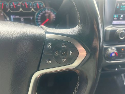 Used 2018 Chevrolet Silverado 1500 LT w/ All Star Edition AWD/4WD image 7