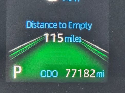 Used 2021 Toyota Sienna LE image 31