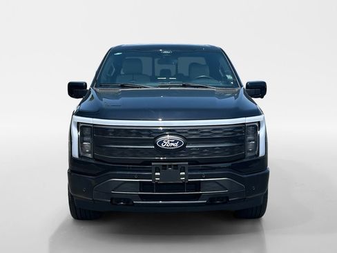 Used 2025 Ford F150 Lightning Platinum AWD/4WD image 27