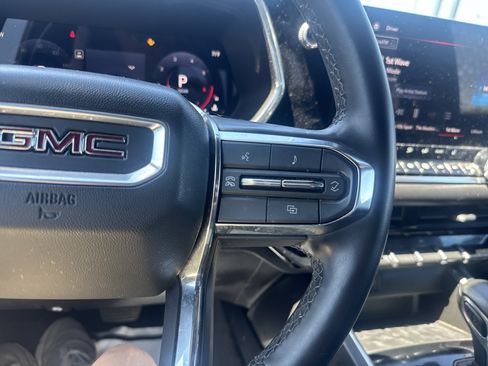 Used 2024 GMC Canyon Elevation w/ Convenience Package AWD/4WD image 12