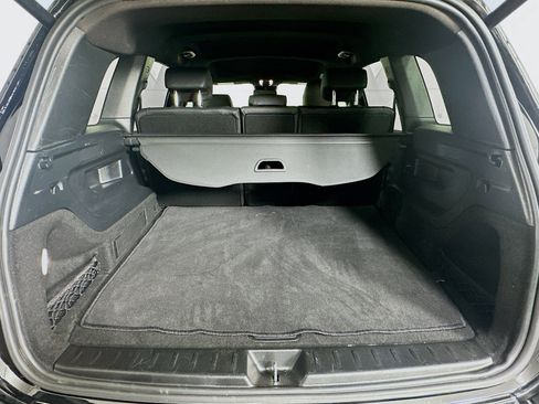 Used 2025 Mercedes-Benz GLB 250 4MATIC image 28