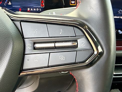 Used 2024 Chevrolet Traverse RS w/ LPO, Floor Liner Package FWD image 40