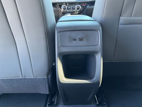 New 2026 Chevrolet Trax ACTIV w/ Sunroof Package image 37