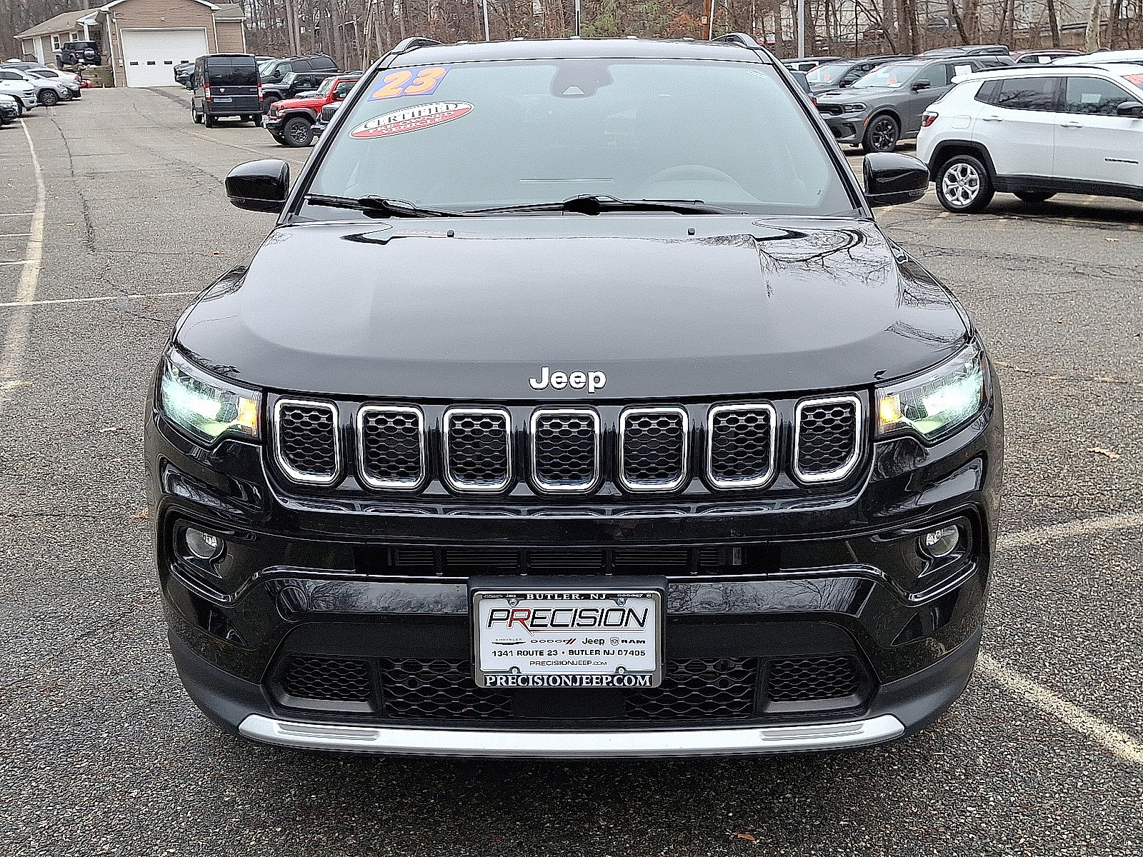 Certified 2023 Jeep Compass Limited AWD/4WD image 2