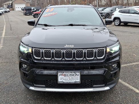 Certified 2023 Jeep Compass Limited AWD/4WD image 2