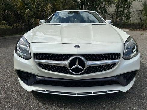 Used 2020 Mercedes-Benz SLC 300 image 4