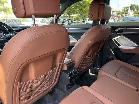 Used 2022 Audi Q3 2.0T Premium Plus AWD/4WD image 19