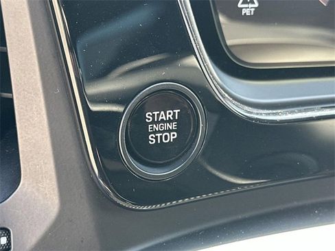 Used 2024 Porsche Cayenne Turbo GT image 16