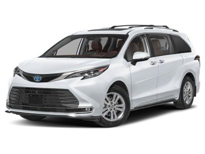 Used 2024 Toyota Sienna Platinum