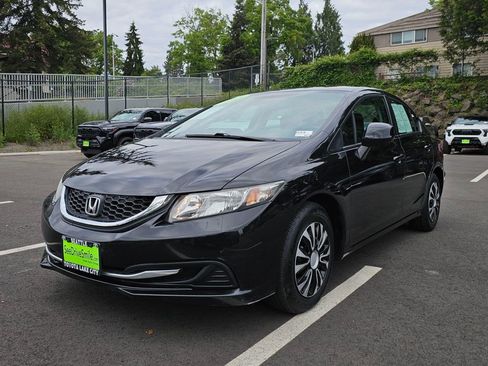Used 2013 Honda Civic LX image 3