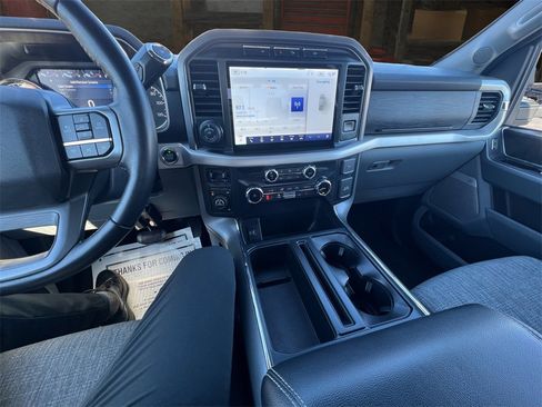 Used 2022 Ford F150 XLT w/ Equipment Group 302A High image 23