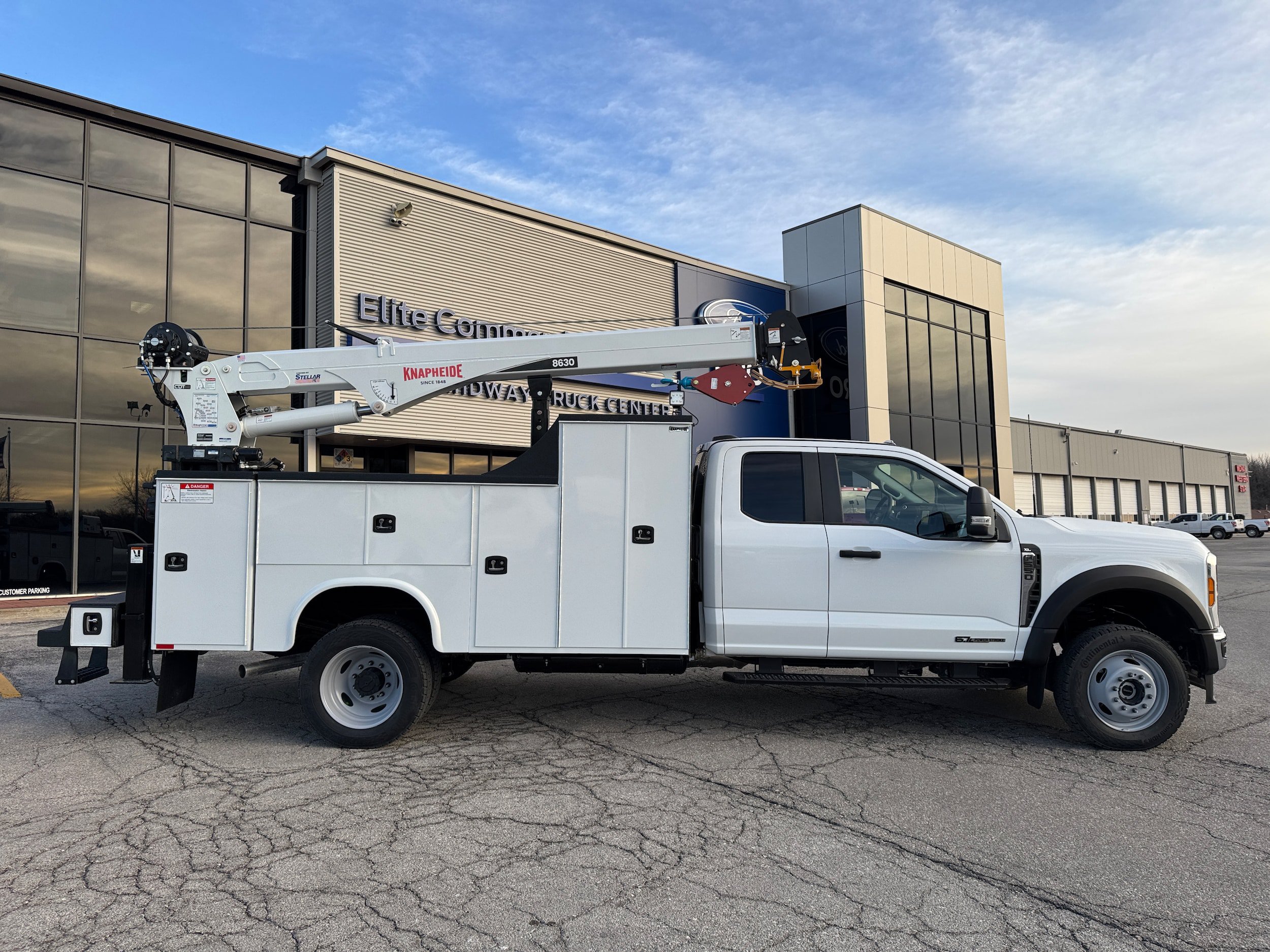 New 2026 Ford F550 4x4 Supercab Super Duty w/ XLT Value Package image 25
