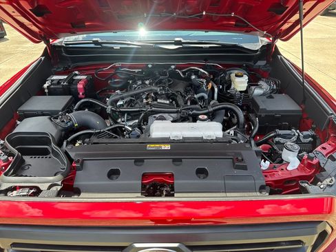 Certified 2026 Toyota Tacoma SR RWD image 32
