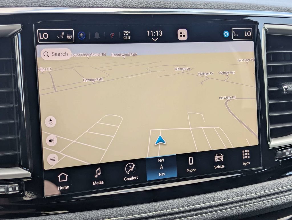 New 2027 Chrysler Pacifica Select w/ Family Tech Group FWD image 38