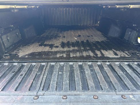 Used 2017 Toyota Tacoma TRD Off-Road image 25