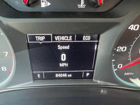 Used 2021 Chevrolet Malibu LT FWD image 30