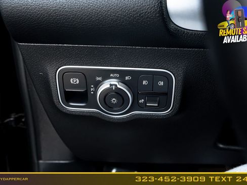 Used 2020 Mercedes-Benz GLB 250 image 28